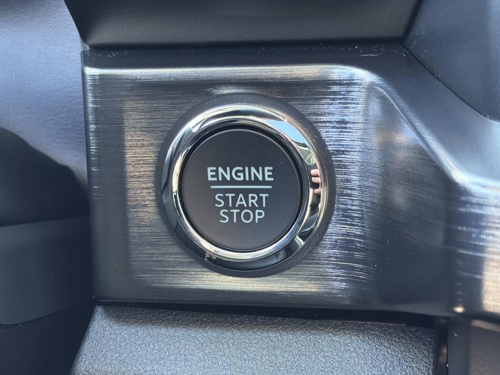 Used 2024 Ford F250 Lariat w/ Lariat Ultimate Package image 36