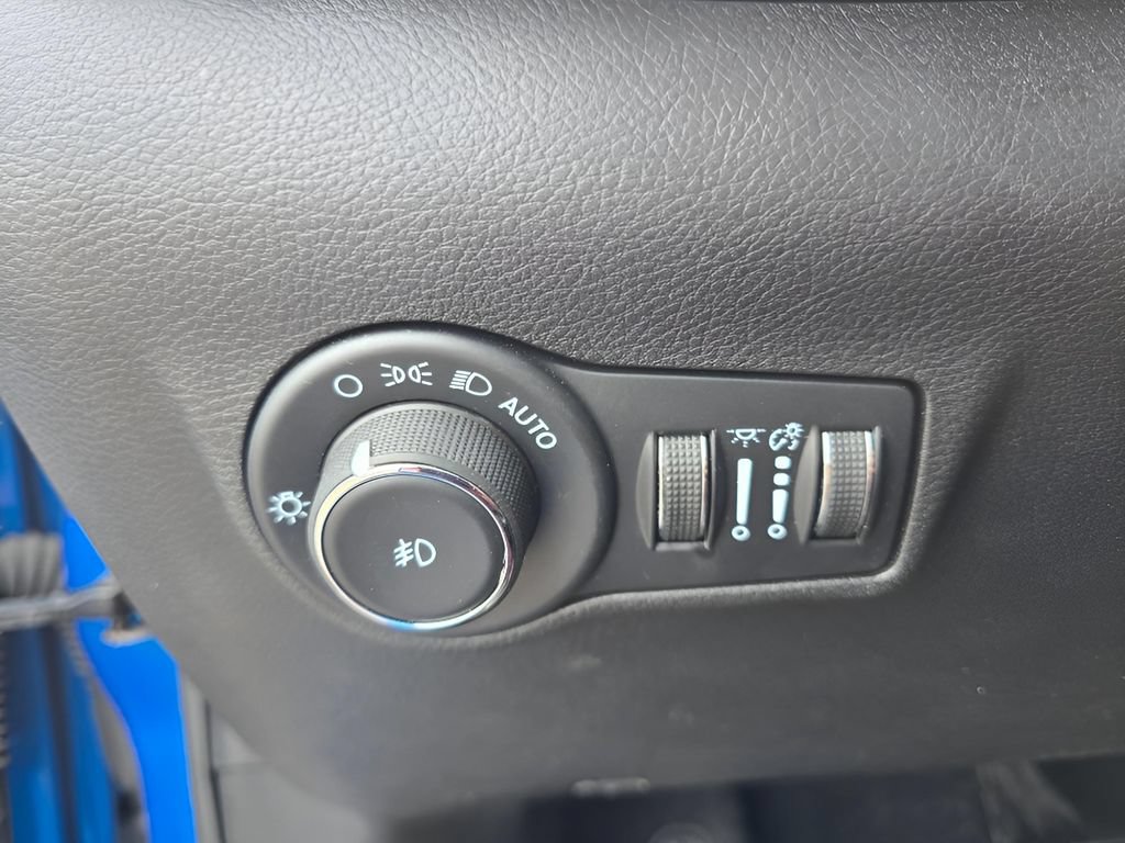 Used 2024 Jeep Compass Limited AWD/4WD image 22