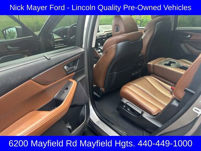 Used 2023 Acura MDX SH-AWD w/ Technology Package image 22