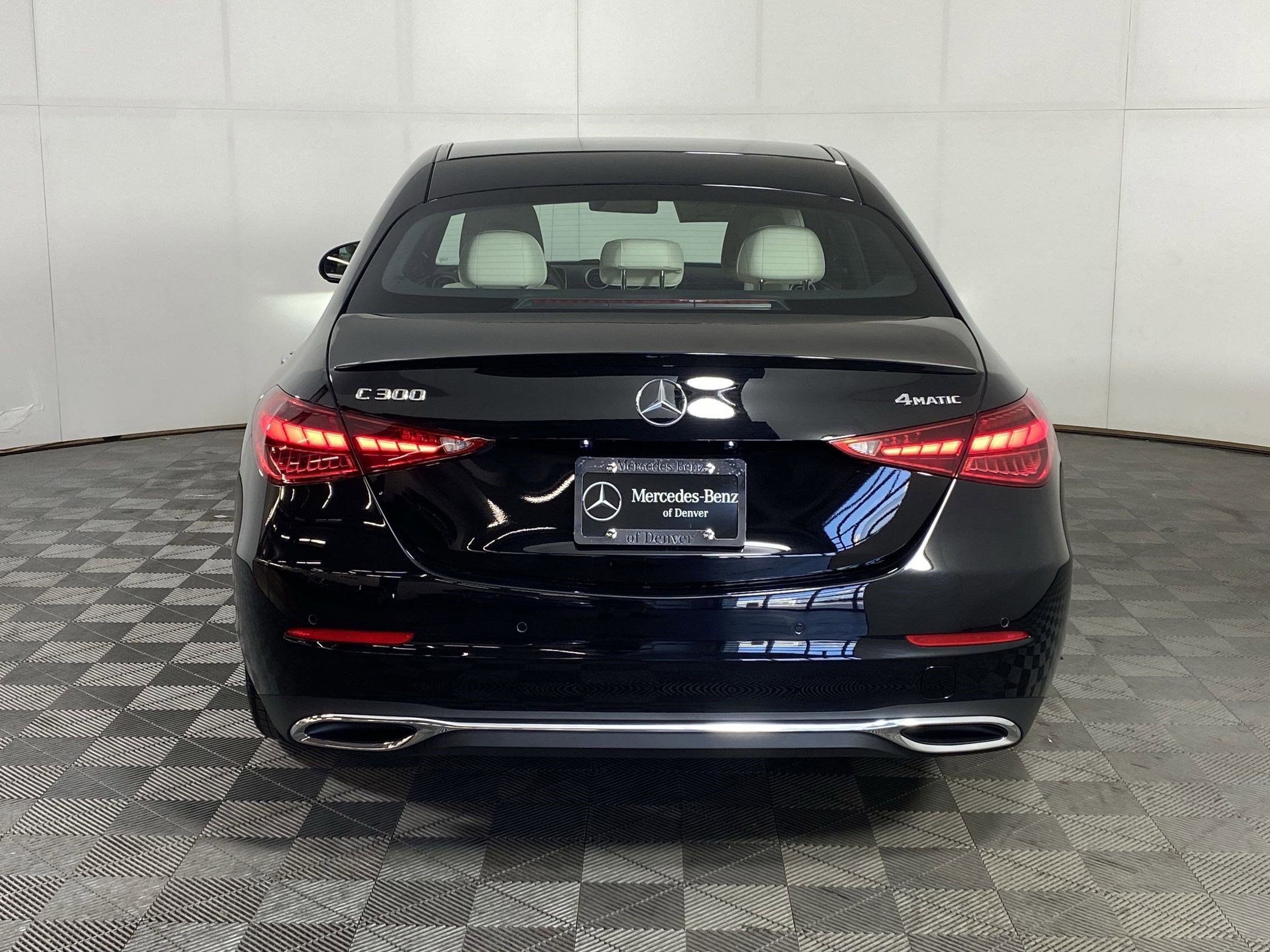 Used 2025 Mercedes-Benz C 300 C 300 image 9