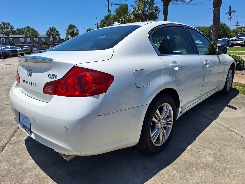 Used 2013 INFINITI G37 x Sedan w/ Premium Pkg AWD/4WD image 5
