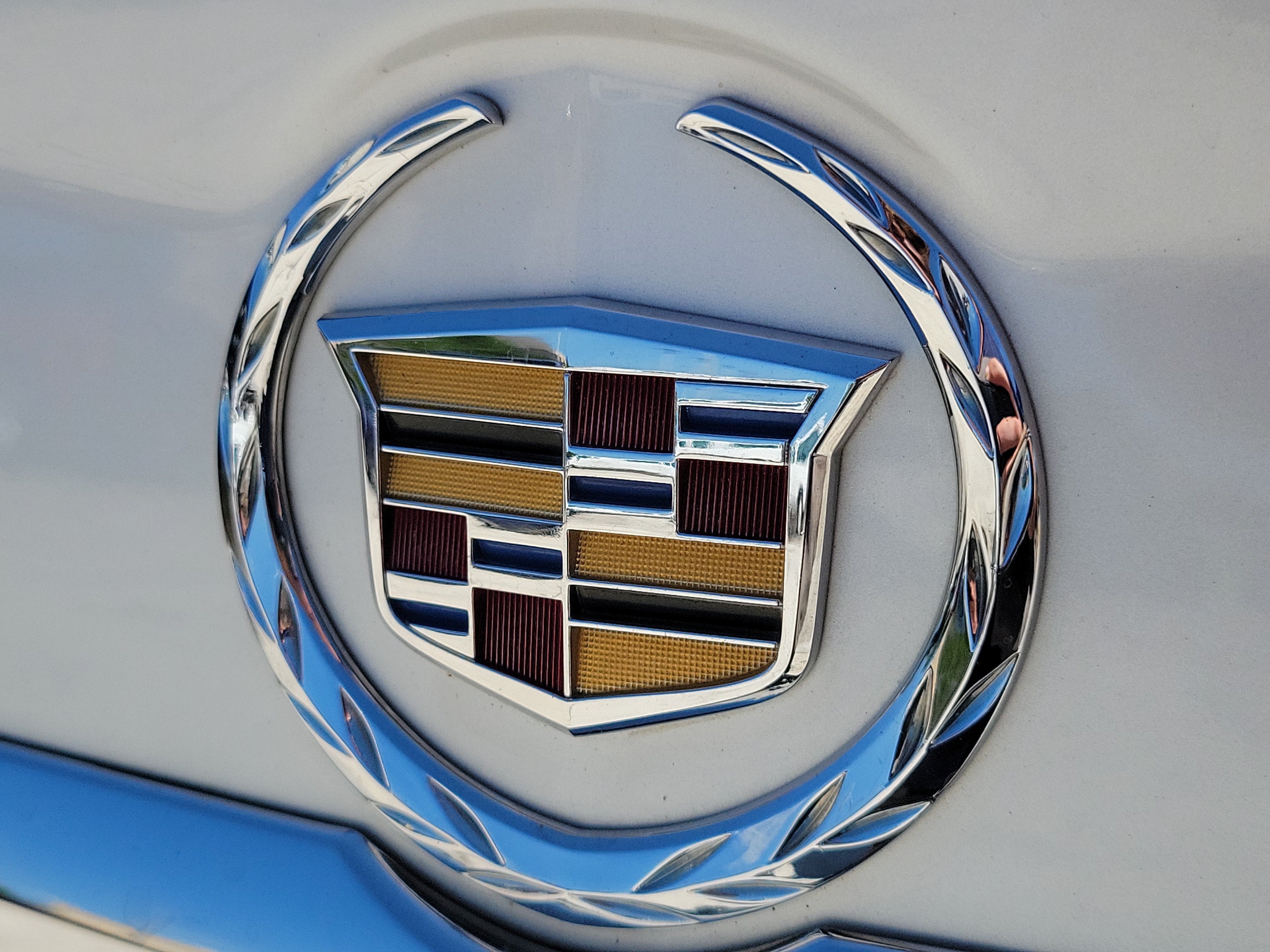 Used 2011 Cadillac SRX Luxury AWD/4WD image 6