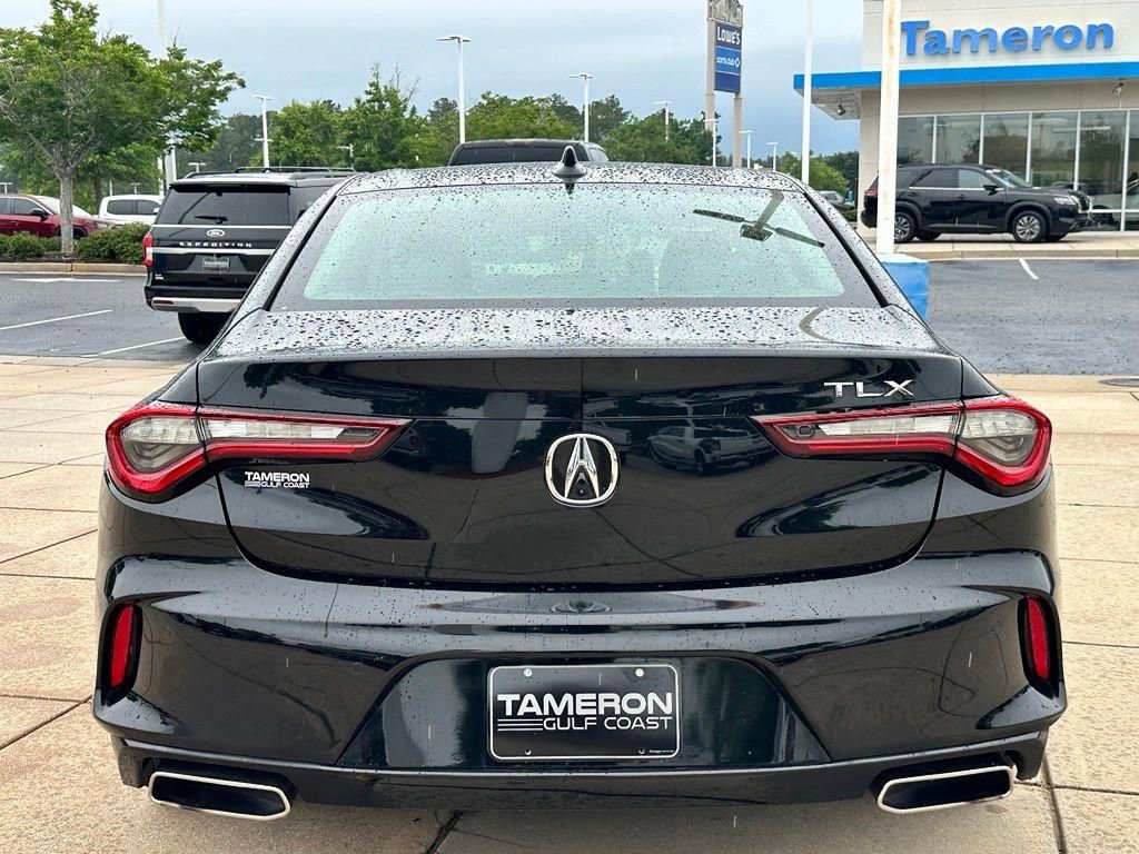 Used 2023 Acura TLX w/ Technology Package FWD image 3