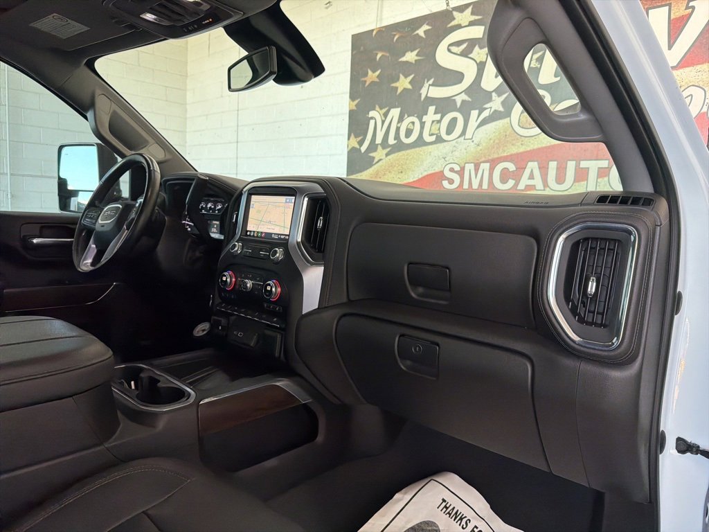 Used 2023 GMC Sierra 3500 SLT w/ SLT Premium Package image 29
