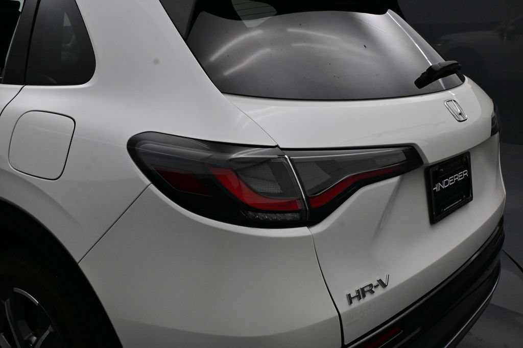 Used 2025 Honda HR-V EX-L image 40