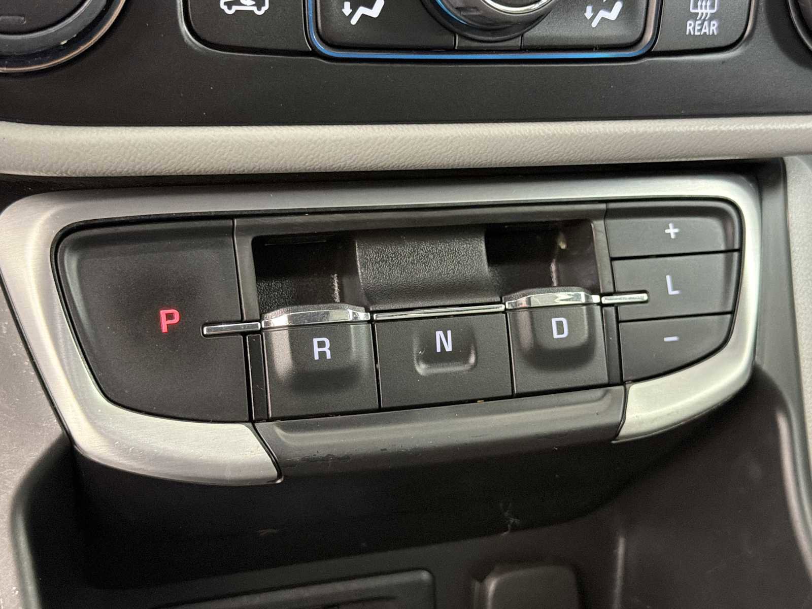 Used 2022 GMC Terrain SLT w/ Infotainment Package II FWD image 33