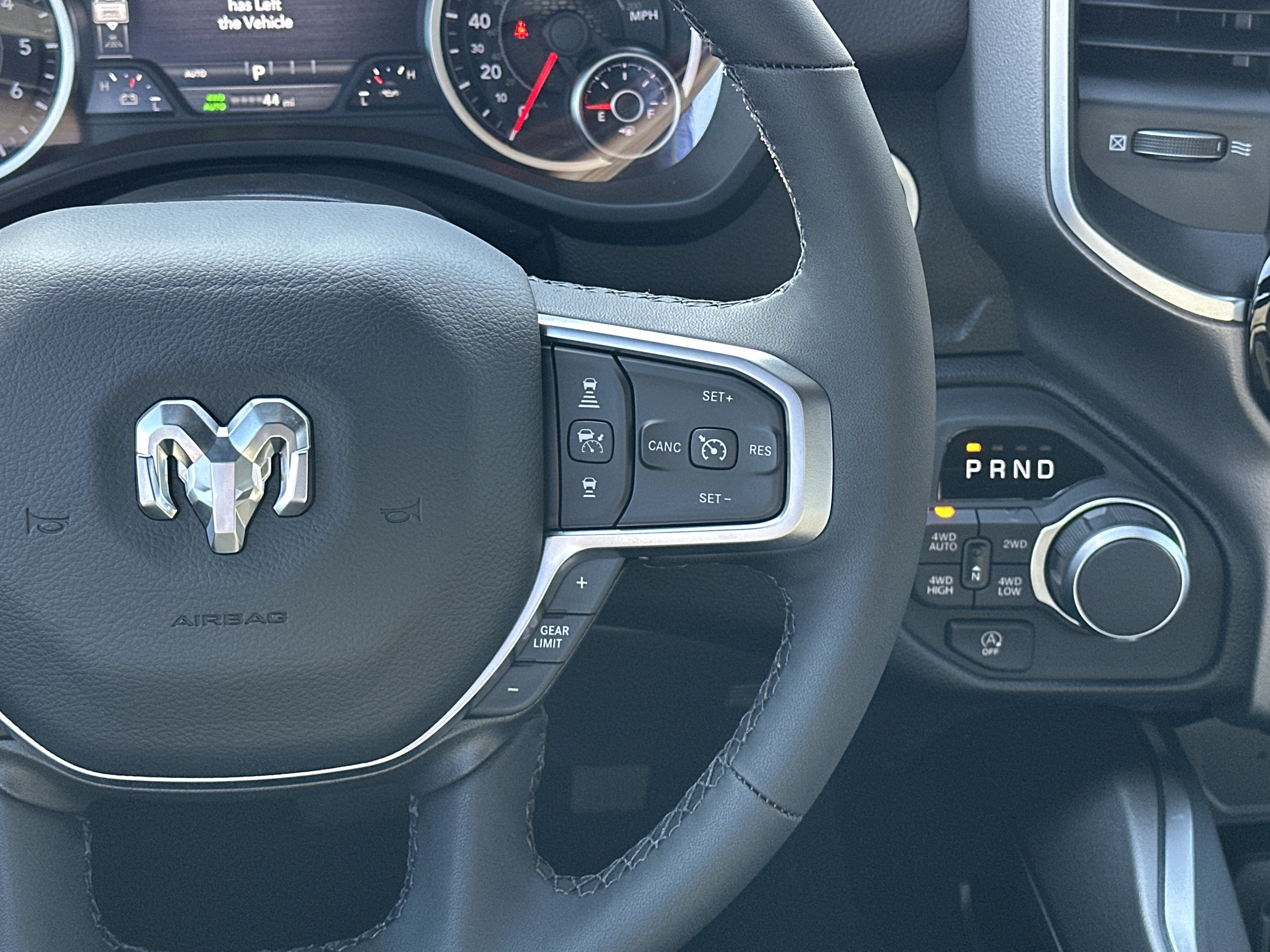 New 2026 RAM 1500 Big Horn AWD/4WD image 26