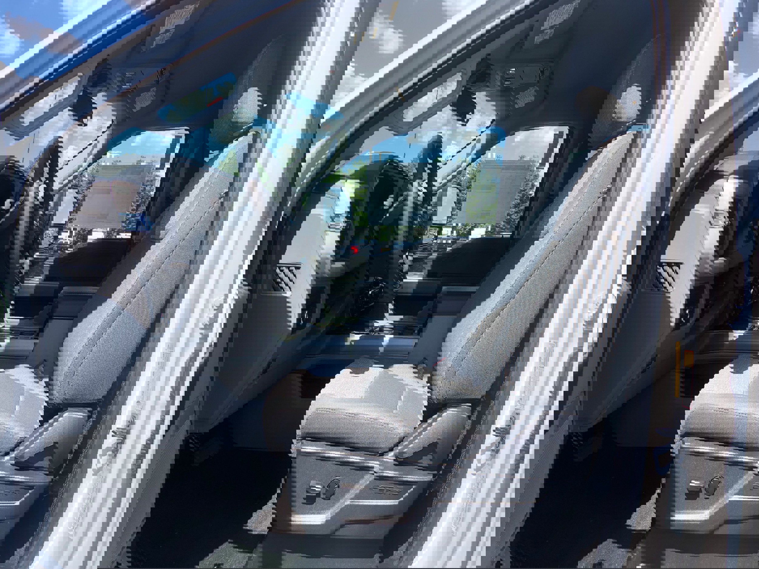 New 2026 Ford F350 XLT w/ XLT Premium Package image 21