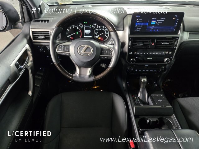 Used 2023 Lexus GX 460 Premium w/ Accessory Package AWD/4WD image 18