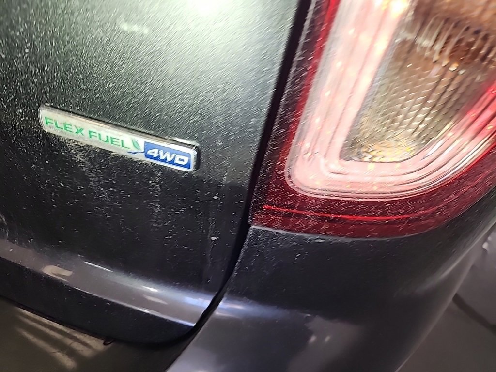 Used 2015 Ford Explorer Limited w/ Equipment Group 301A image 7