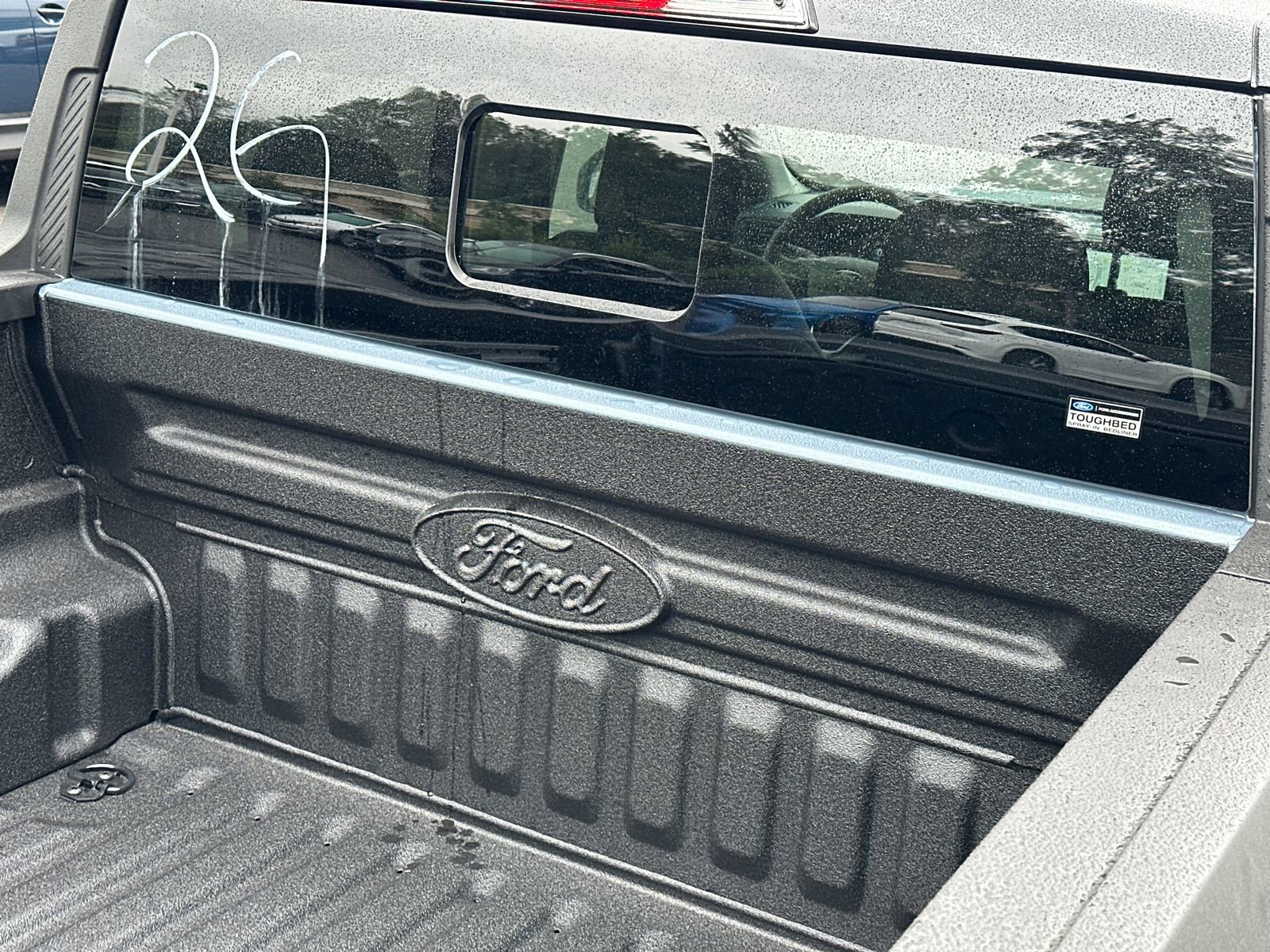 New 2025 Ford Maverick Lariat w/ Black Appearance Package AWD/4WD image 9