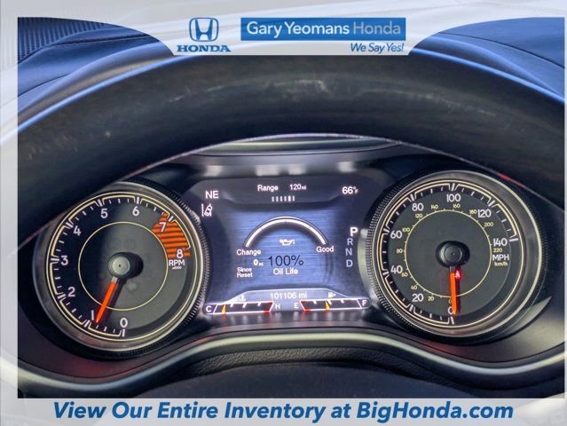 Used 2016 Jeep Cherokee Overland w/ Technology Group image 28