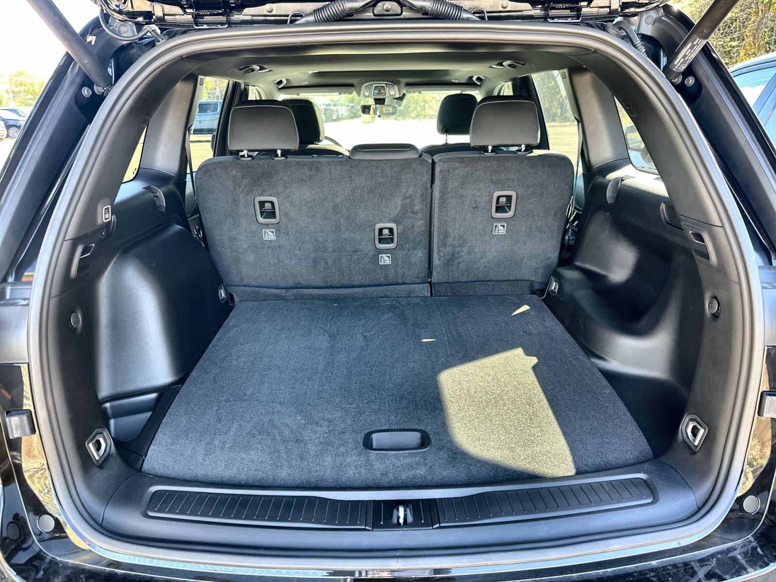 New 2025 Jeep Grand Cherokee Laredo X w/ Luxury Tech Group I image 23