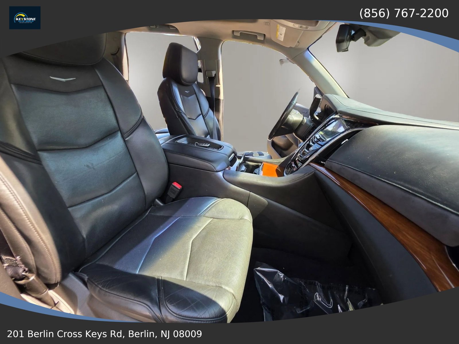 Used 2019 Cadillac Escalade Luxury AWD/4WD image 33