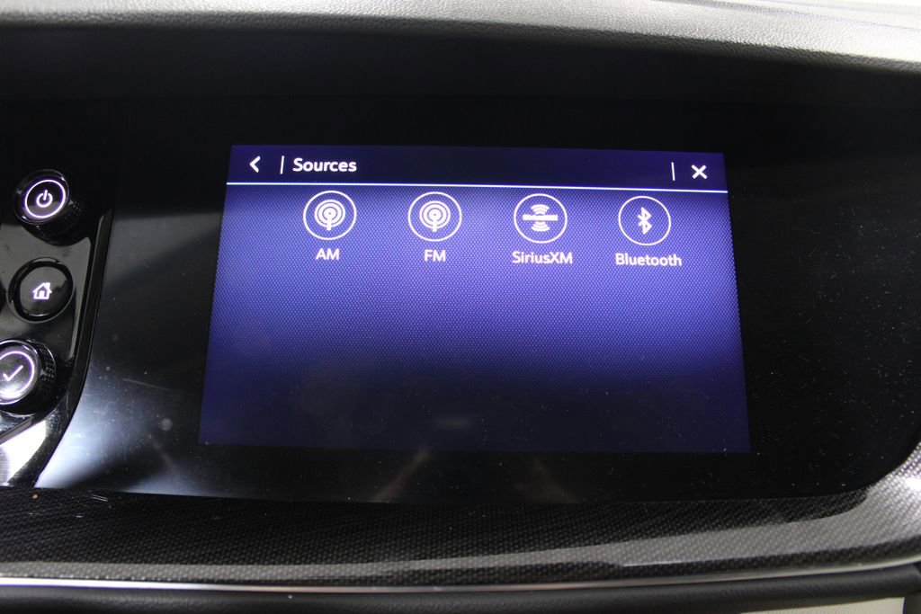 Used 2023 Buick Envision Preferred image 21