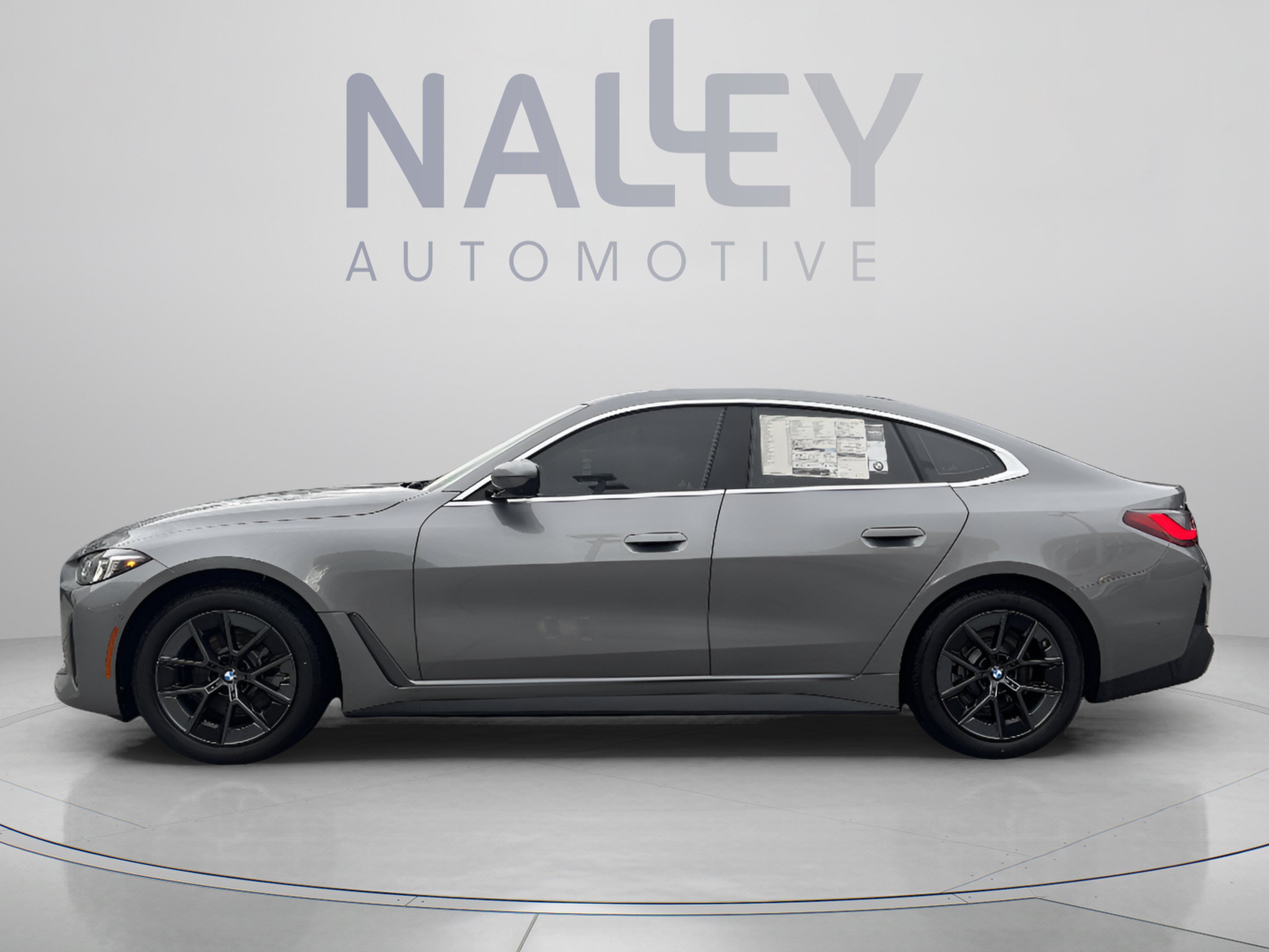 Used 2026 BMW i4 eDrive40 w/ Parking Assistance Package RWD image 2