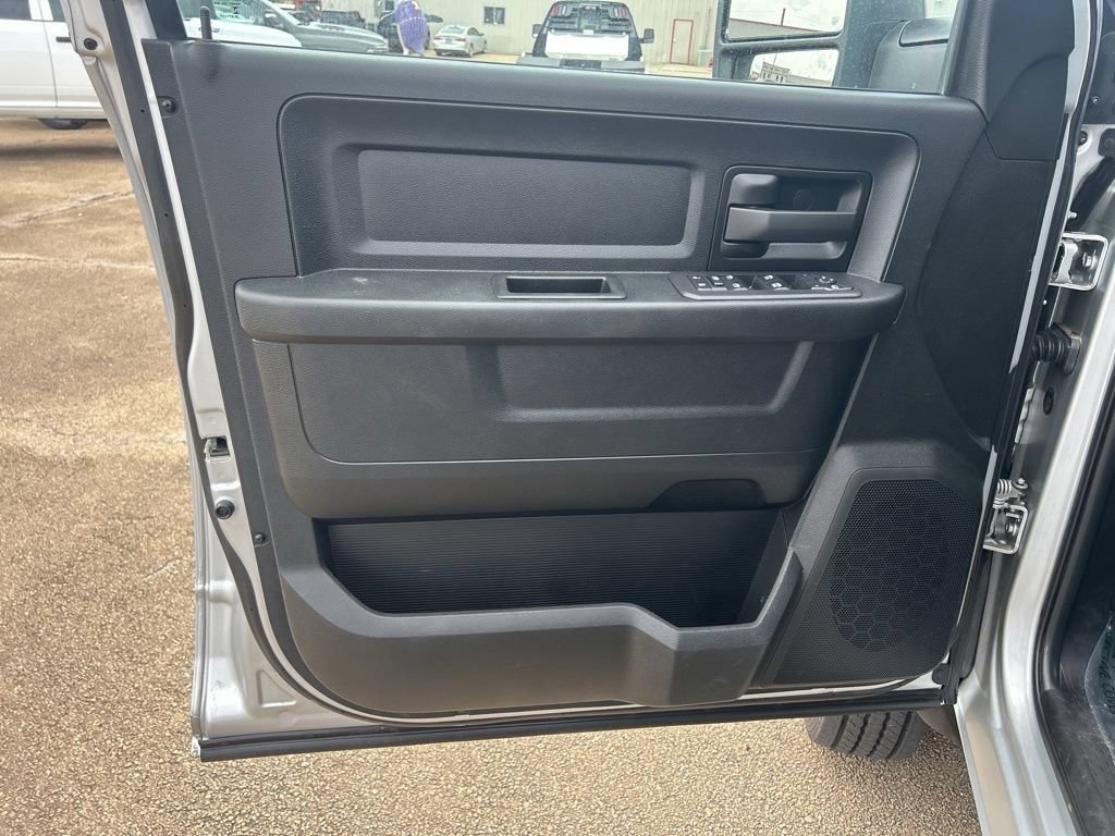 Used 2026 RAM 5500 Tradesman AWD/4WD image 10