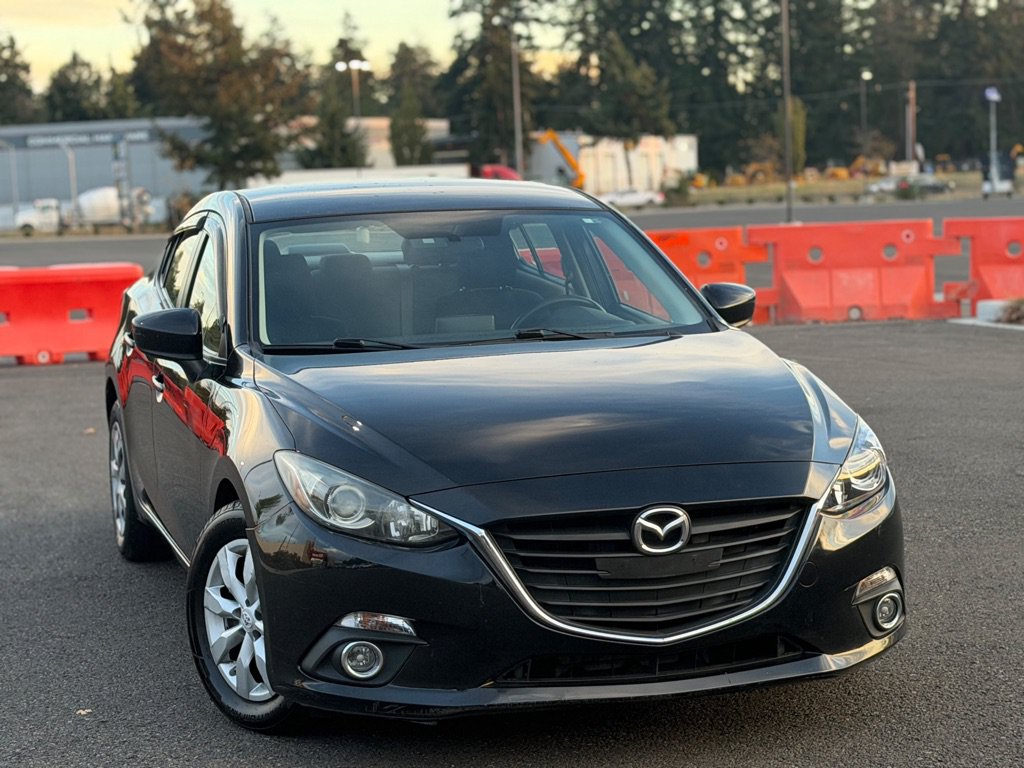 Used 2016 MAZDA MAZDA3 i Sport FWD image 3