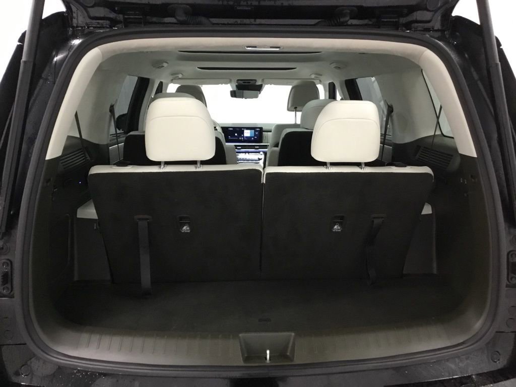 Used 2024 Hyundai Santa Fe Calligraphy image 17