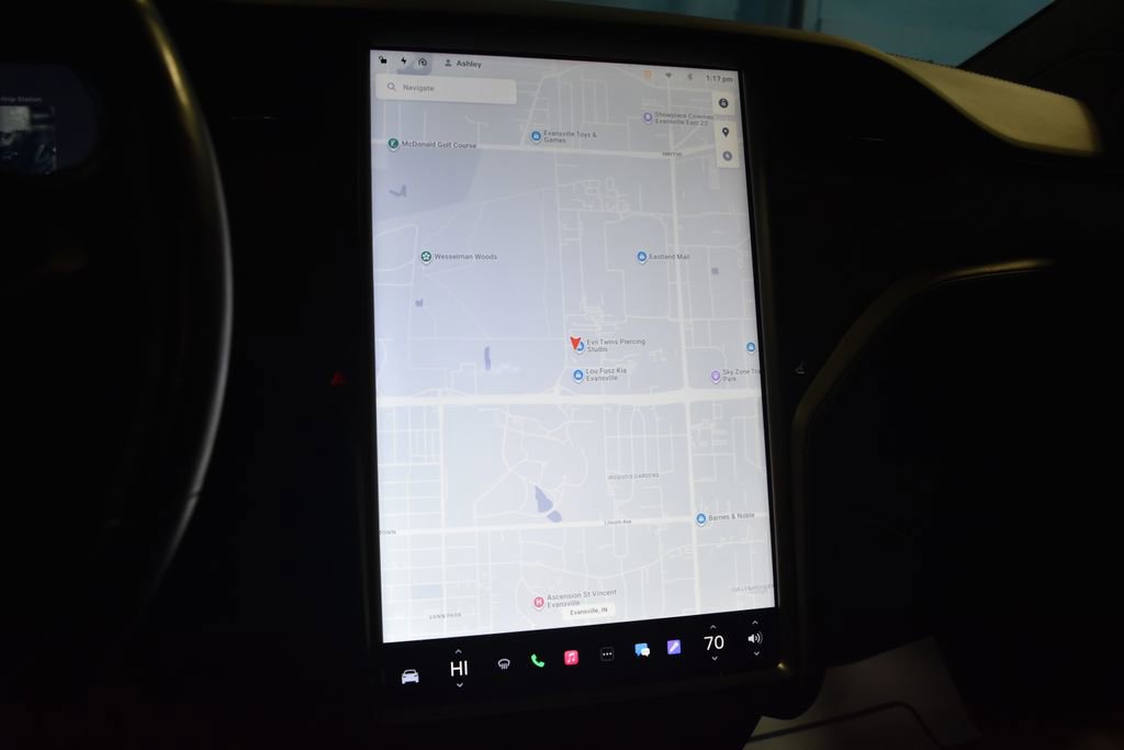 Used 2020 Tesla Model X Long Range image 7