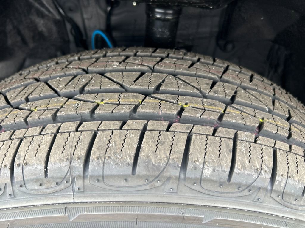 New 2025 Toyota RAV4 LE image 29