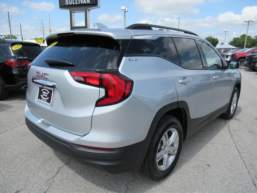 Used 2018 GMC Terrain SLE w/ Driver Convenience Package FWD image 7