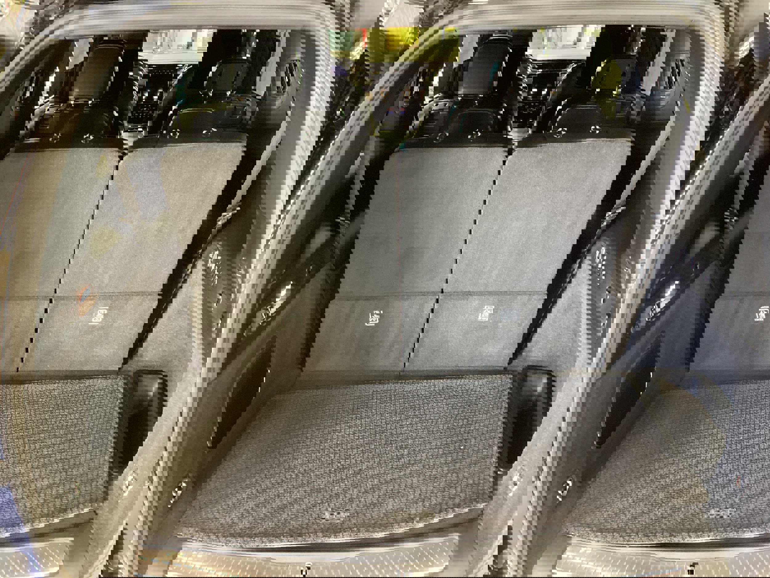 Used 2024 Jeep Grand Cherokee L Summit w/ Advanced Protech Group IV image 5