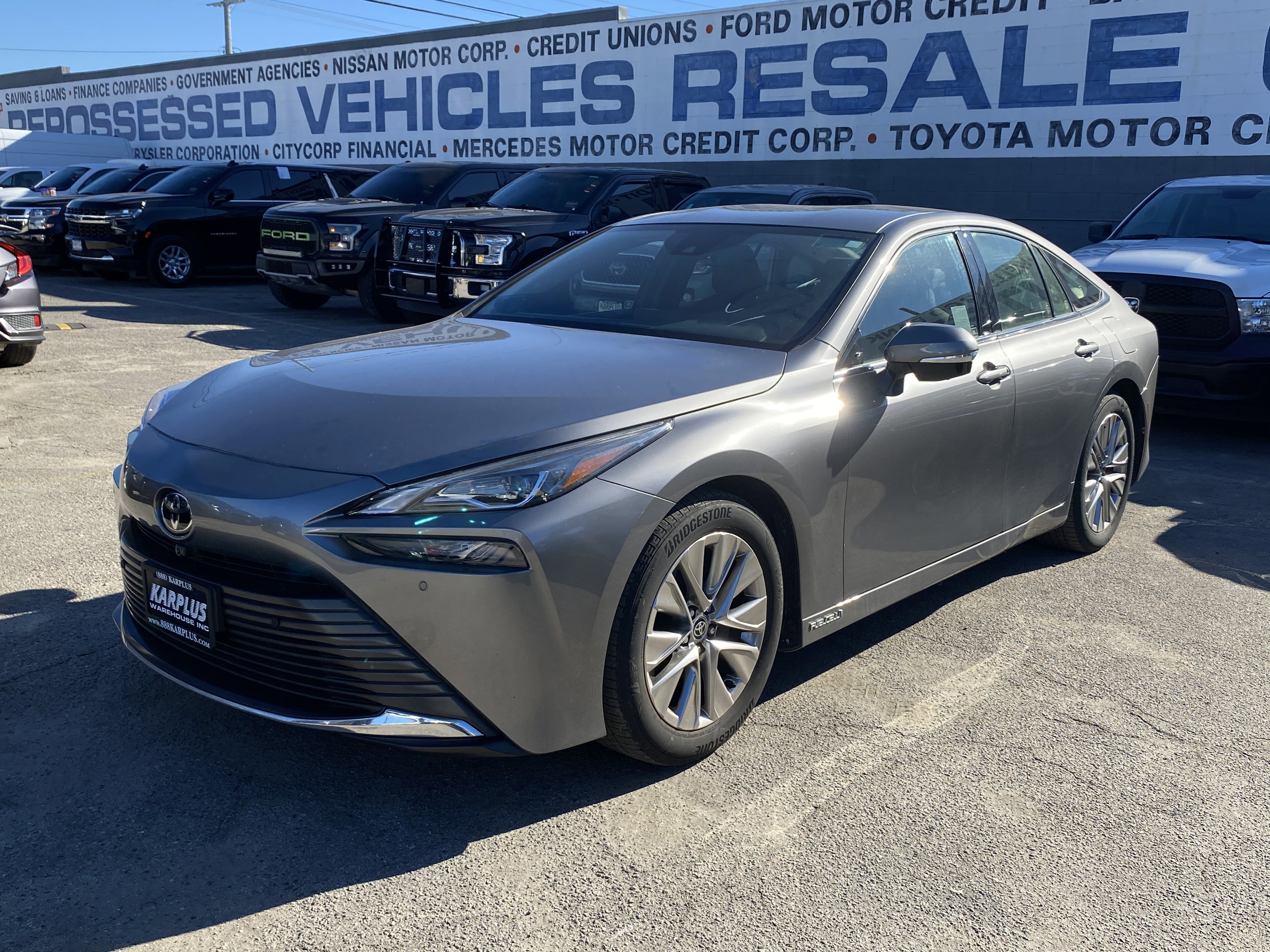 Used 2023 Toyota Mirai XLE image 2