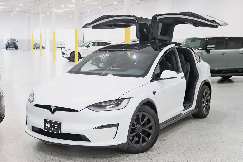 Used 2022 Tesla Model X Plaid AWD/4WD image 7