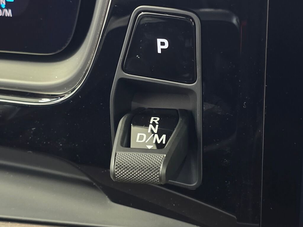 New 2026 Porsche Cayenne image 18