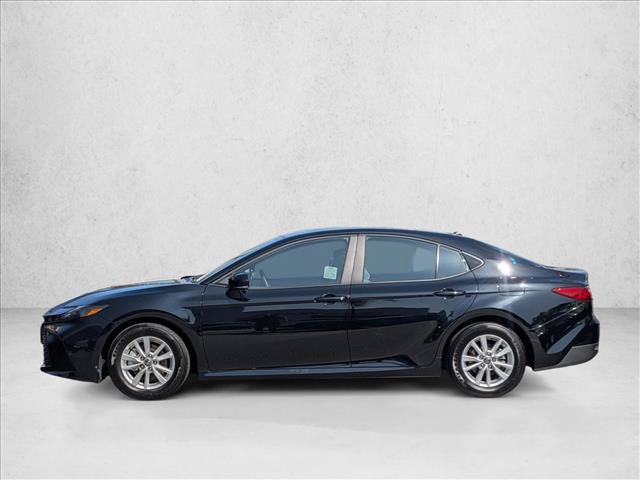 Used 2026 Toyota Camry LE FWD image 9