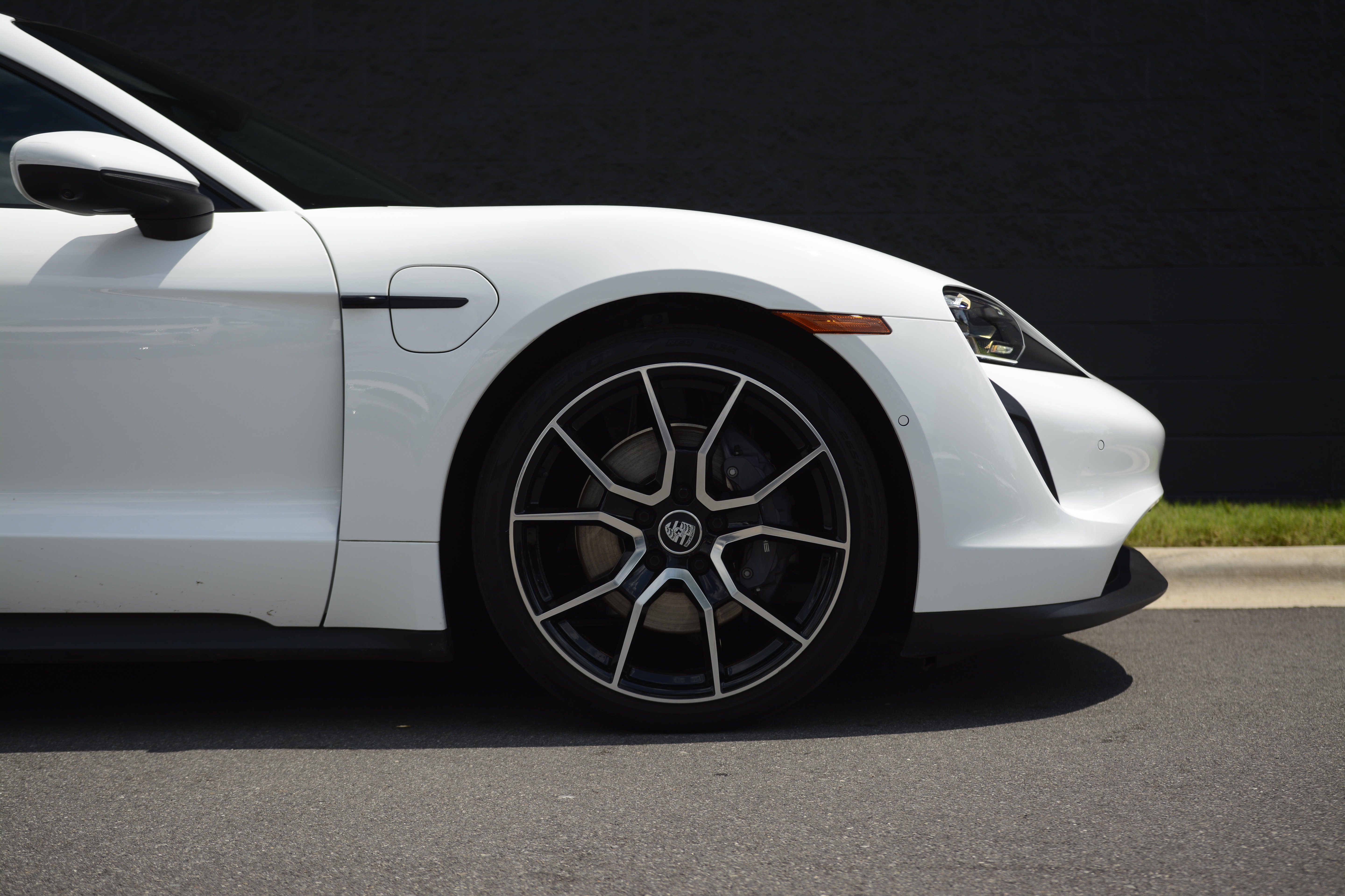 Certified 2023 Porsche Taycan RWD image 11