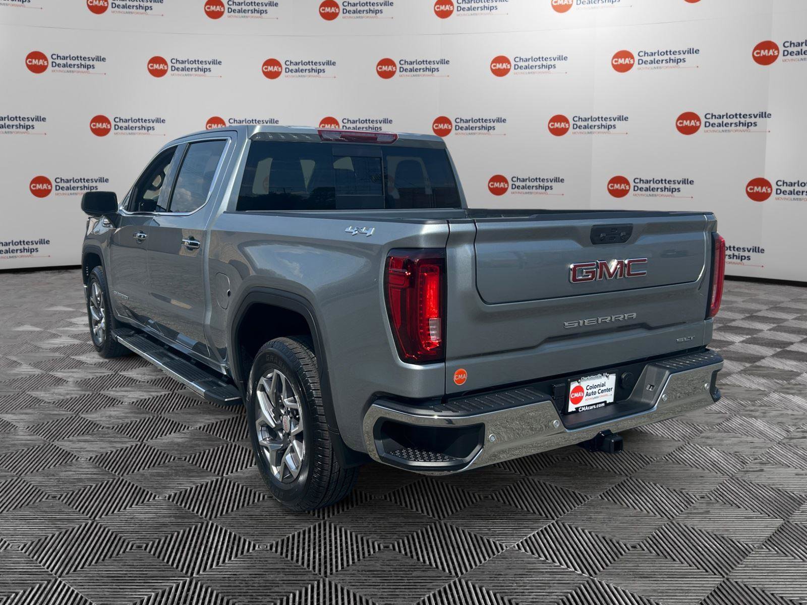 New 2026 GMC Sierra 1500 SLT w/ SLT Premium Package image 3