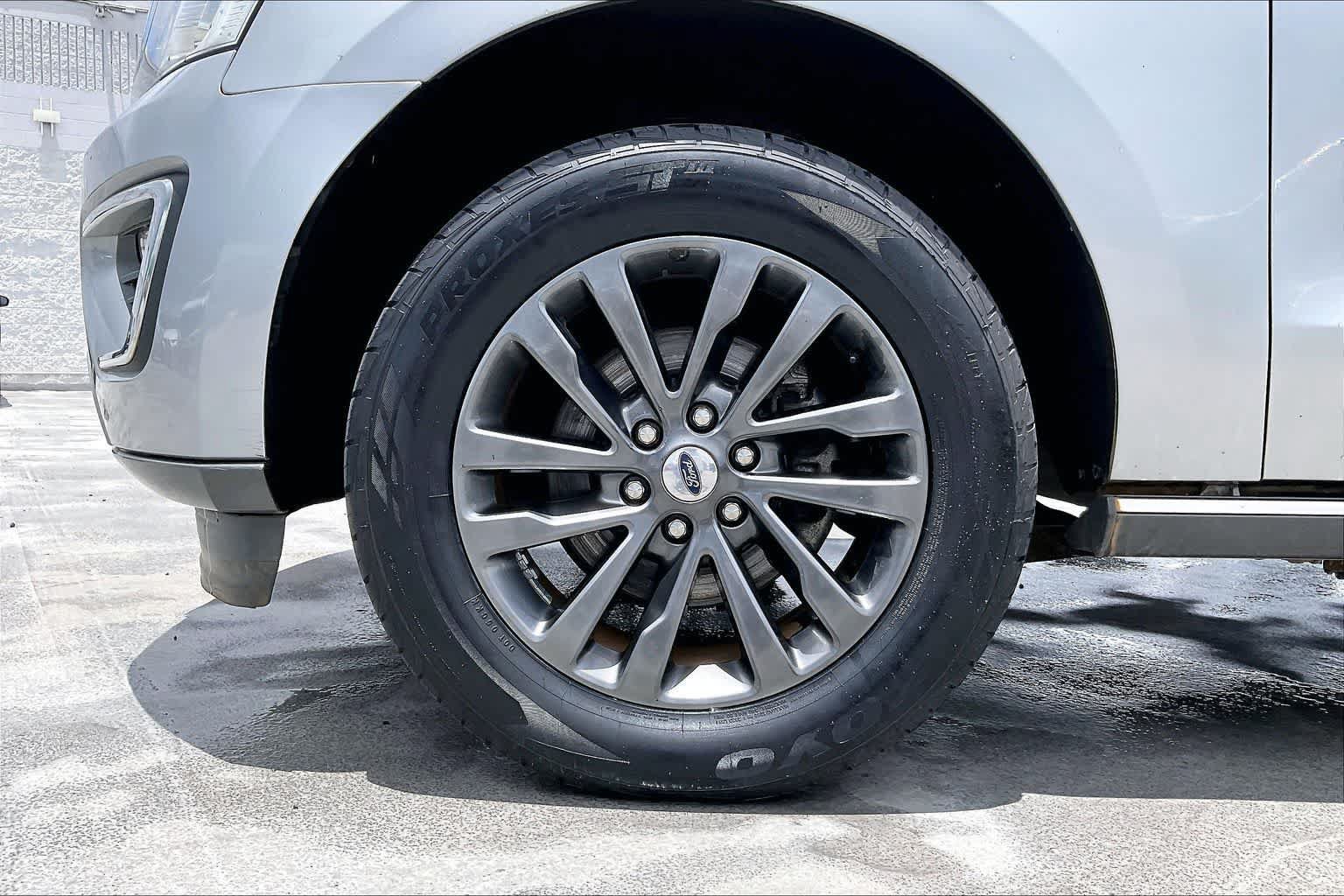 Used 2021 Ford Expedition Limited AWD/4WD image 8