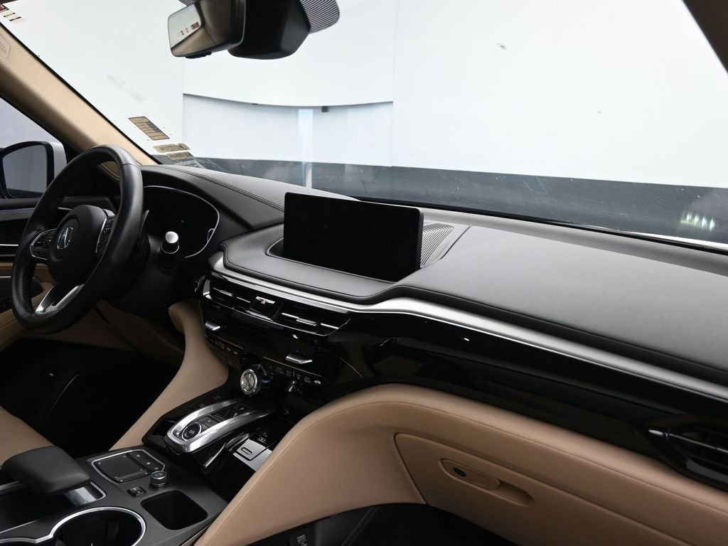 Used 2023 Acura MDX FWD w/ Technology Package image 11