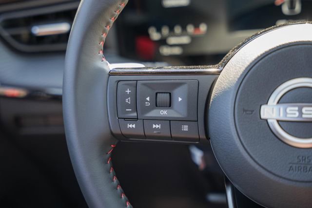 New 2026 Nissan Kicks SR w/ Cold Weather Package image 30