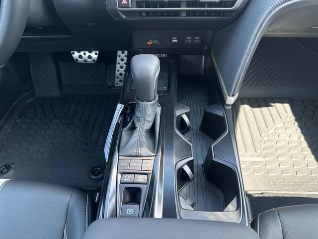 New 2026 Toyota Camry SE FWD image 11