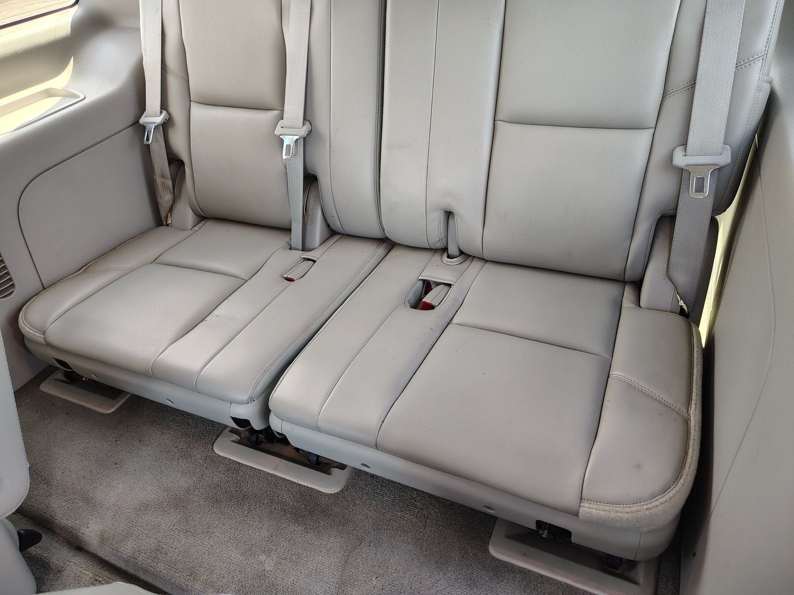 Used 2011 Chevrolet Tahoe LTZ RWD image 30