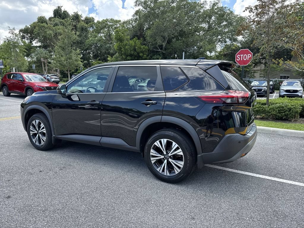 Used 2023 Nissan Rogue SV FWD image 12