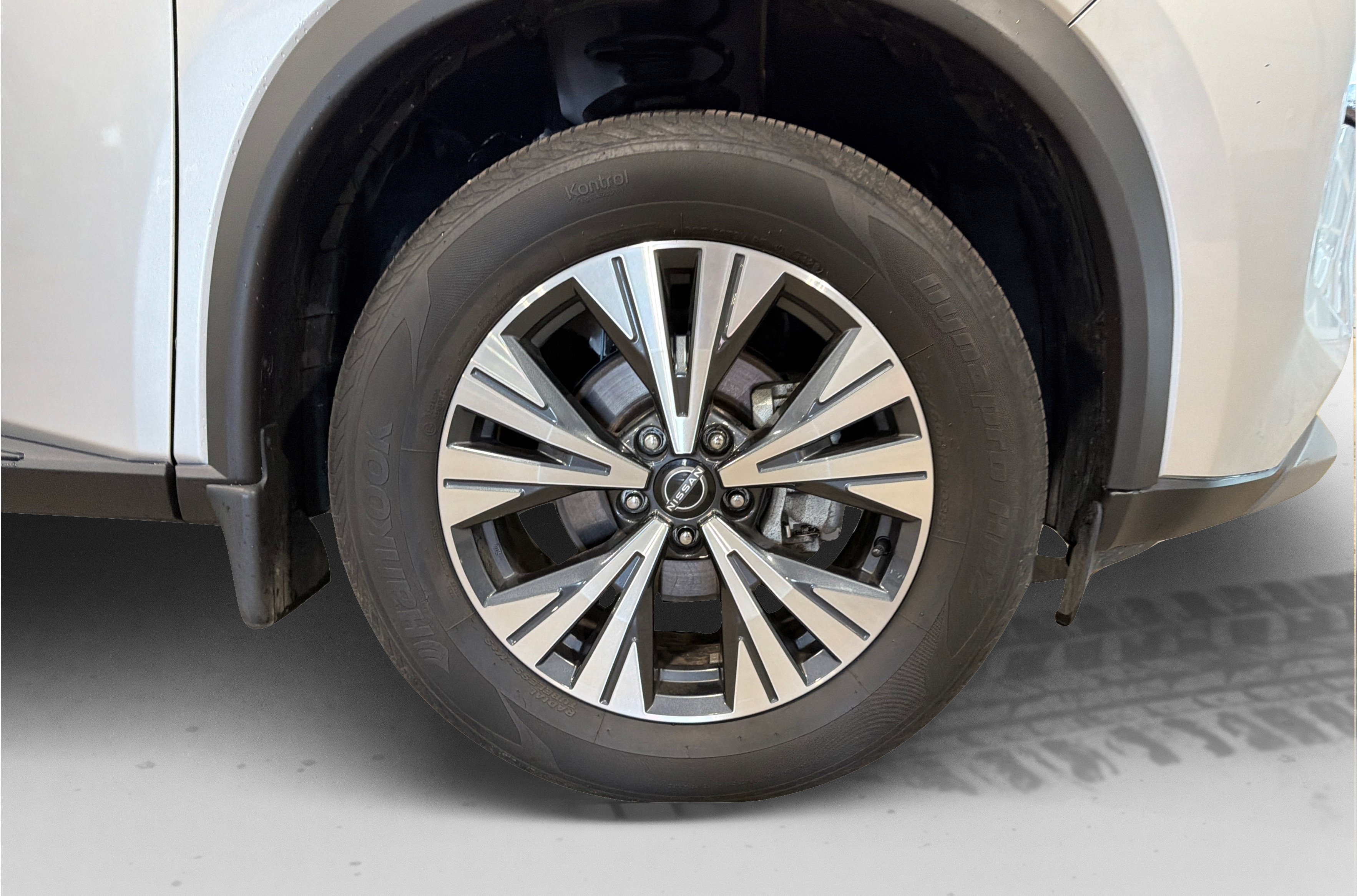Used 2023 Nissan Rogue SV AWD/4WD image 49