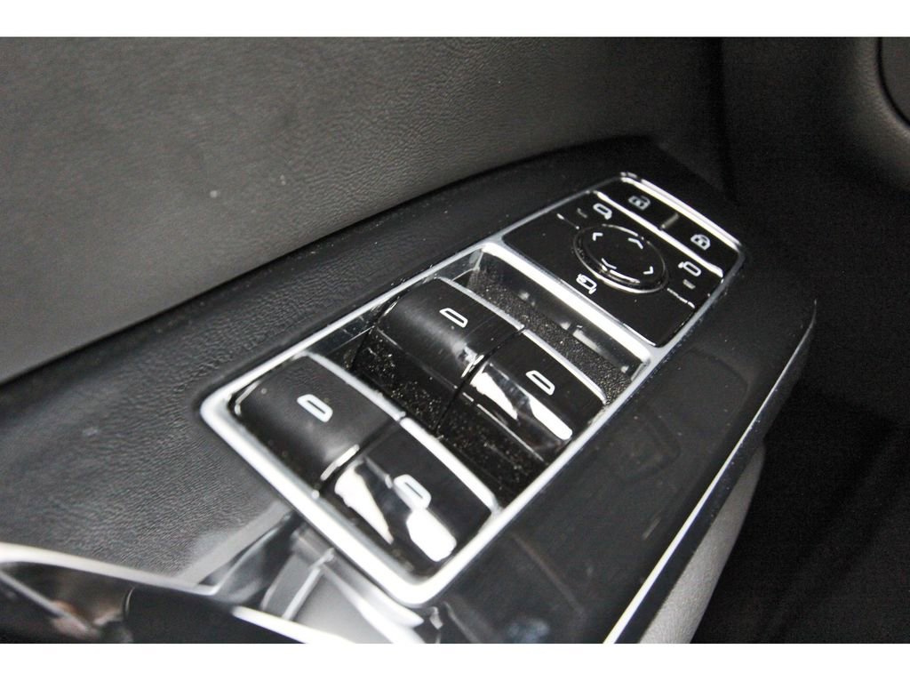New 2026 Cadillac Escalade Luxury w/ LPO, Radiant Package AWD/4WD image 16