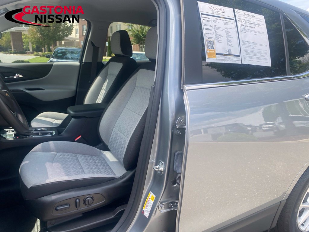 Used 2024 Chevrolet Equinox LT FWD image 15