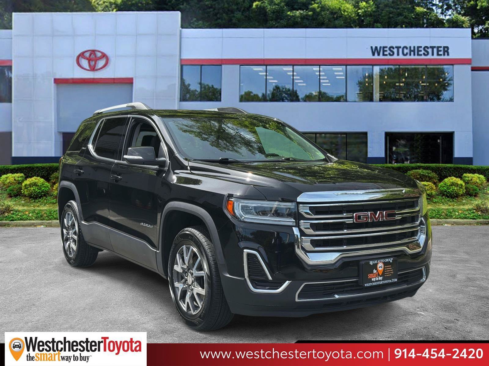 Used 2023 GMC Acadia SLE w/ Driver Convenience Package