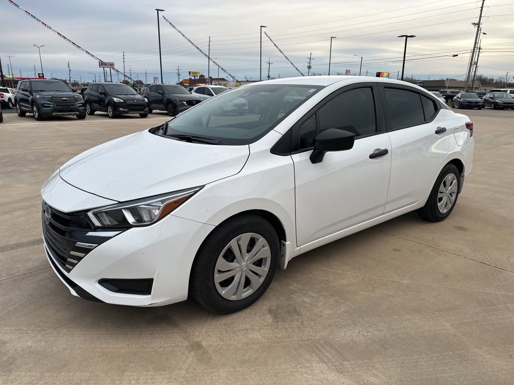 Used 2024 Nissan Versa S w/ Trunk Package image 24