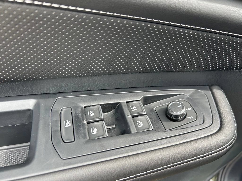 New 2026 Volkswagen Atlas SE FWD image 44