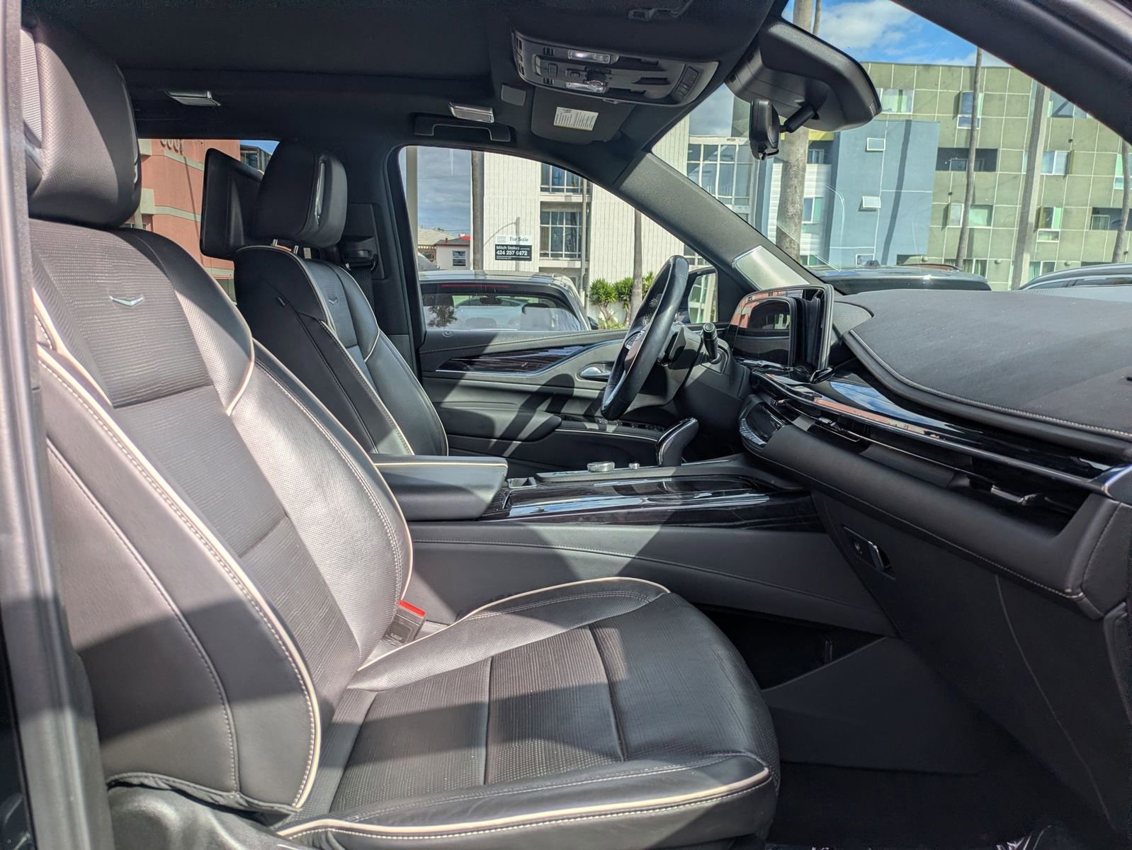 Used 2021 Cadillac Escalade ESV Sport w/ Driver Assist Tech Package AWD/4WD image 34