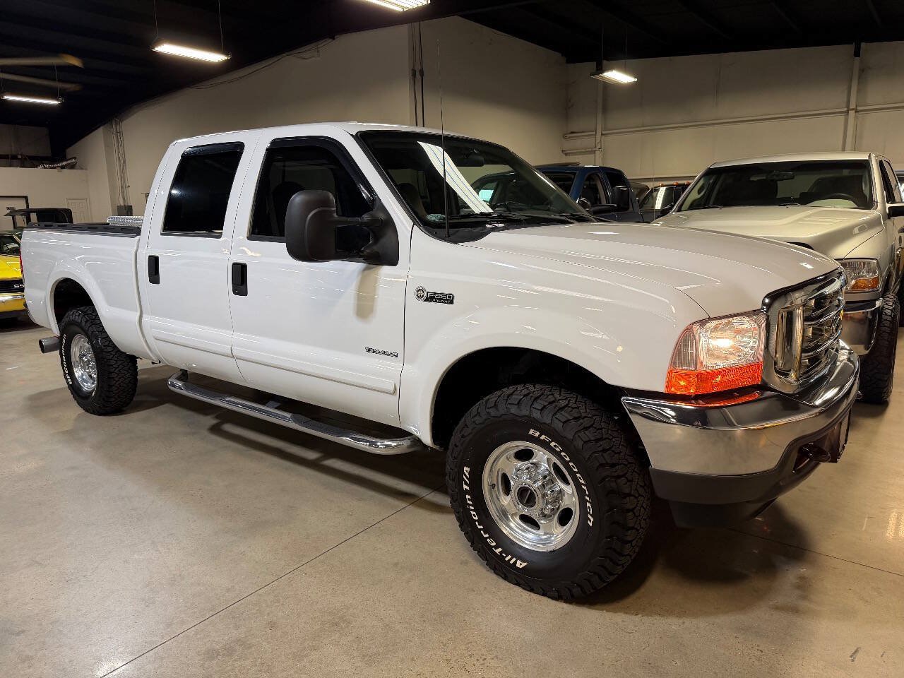 Used 2001 Ford F250 XLT AWD/4WD image 1