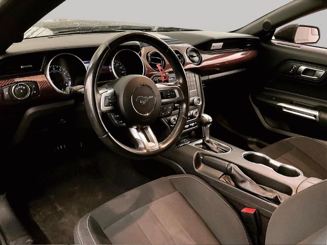 Used 2019 Ford Mustang GT RWD image 12