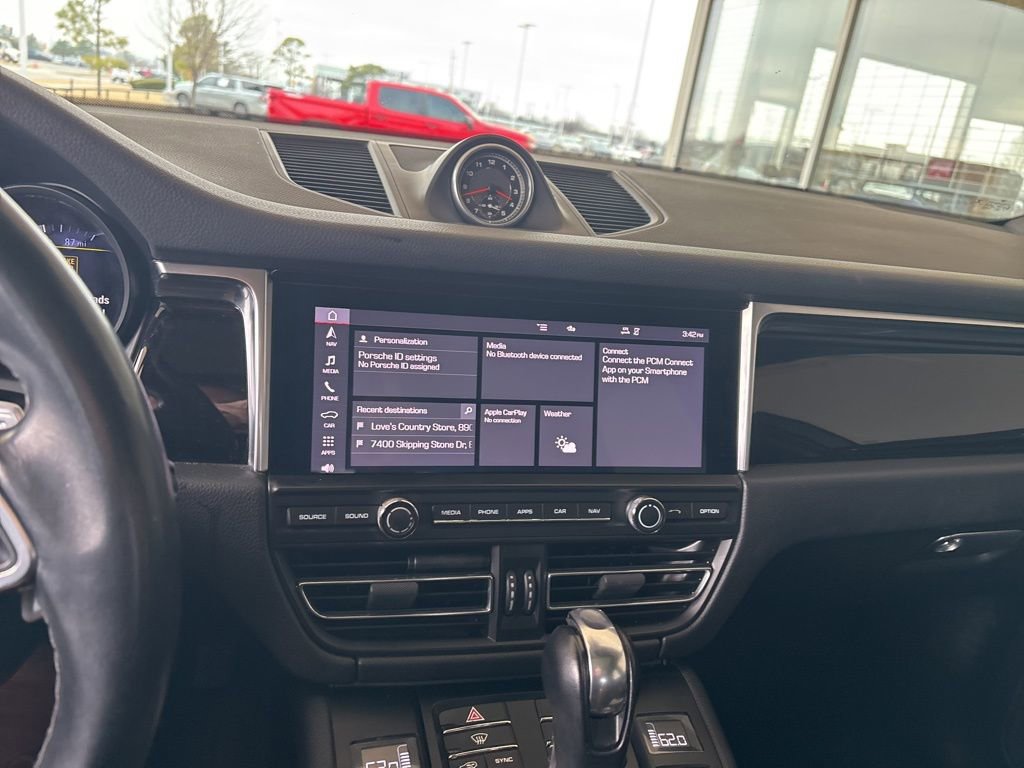 Used 2020 Porsche Macan S image 9