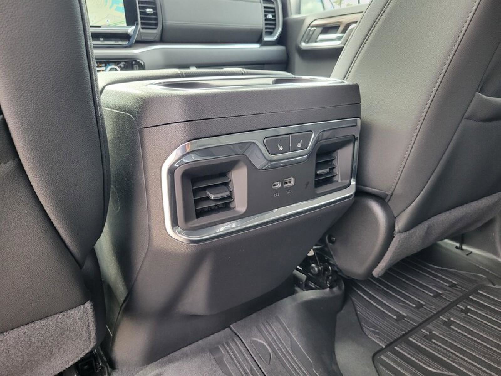 New 2026 GMC Sierra 1500 SLT w/ SLT Premium Plus Package image 30